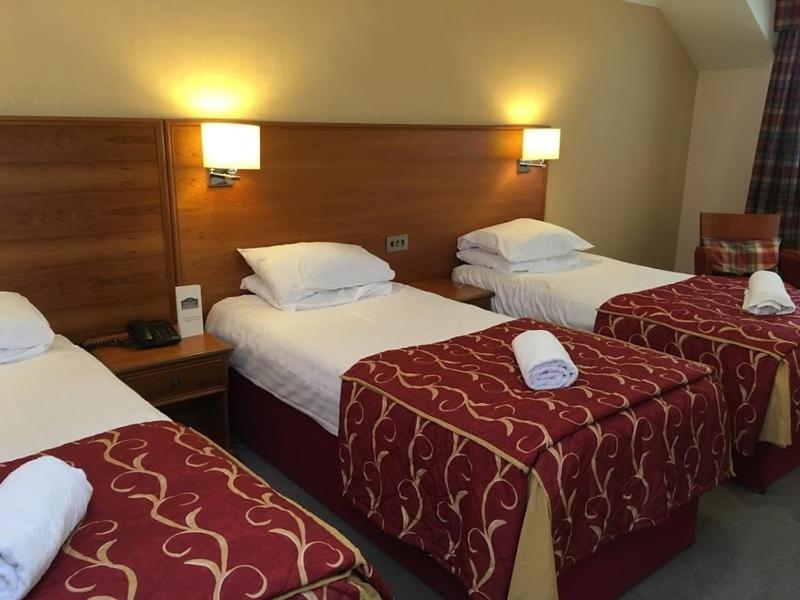 The Winnock Hotel Drymen Oda fotoğraf
